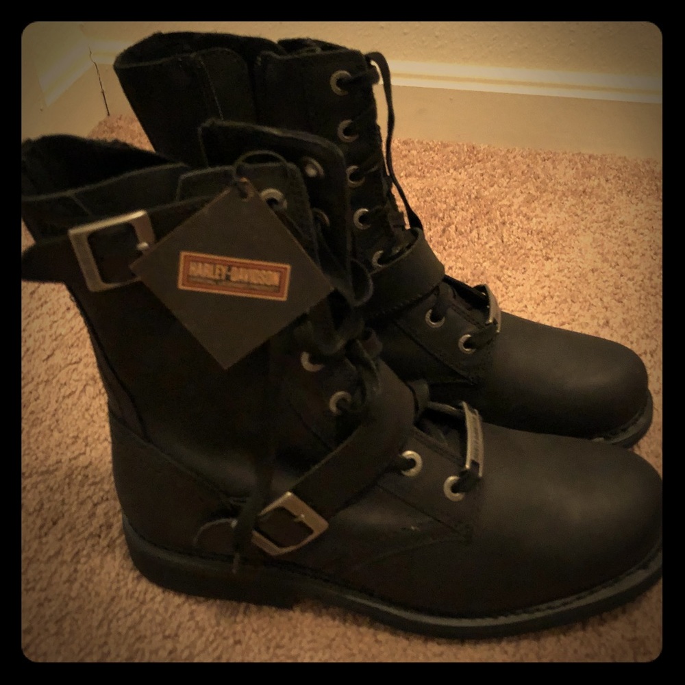 Brand new Harley Davidson riding boots.